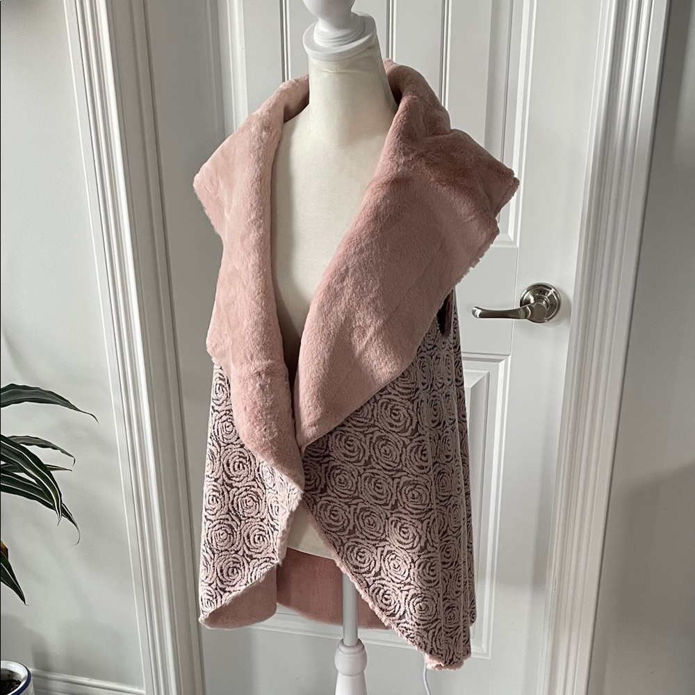 See And Be Seen Blush Pink Faux Fur Vest with Floral Pattern (size S/M)